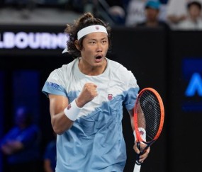 官方赛程页面-张奔斗：巡回赛稳定赢球 张之臻再创排名新高